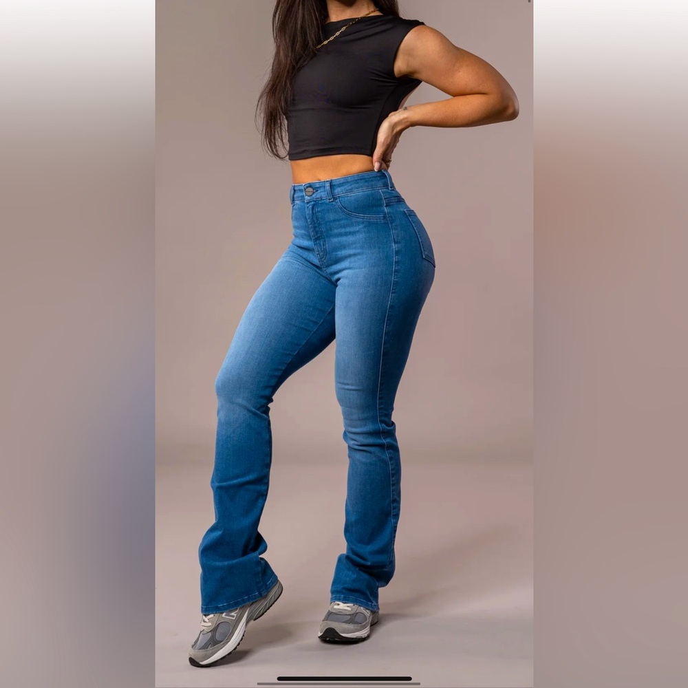 ❌SOLD❌Fitjeans flare jeans